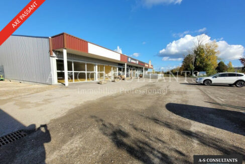 LOCAL COMMERCIAL 263m2 SAINT SORLIN EN VALLOIRE 701300952_26_0209_5.jpg