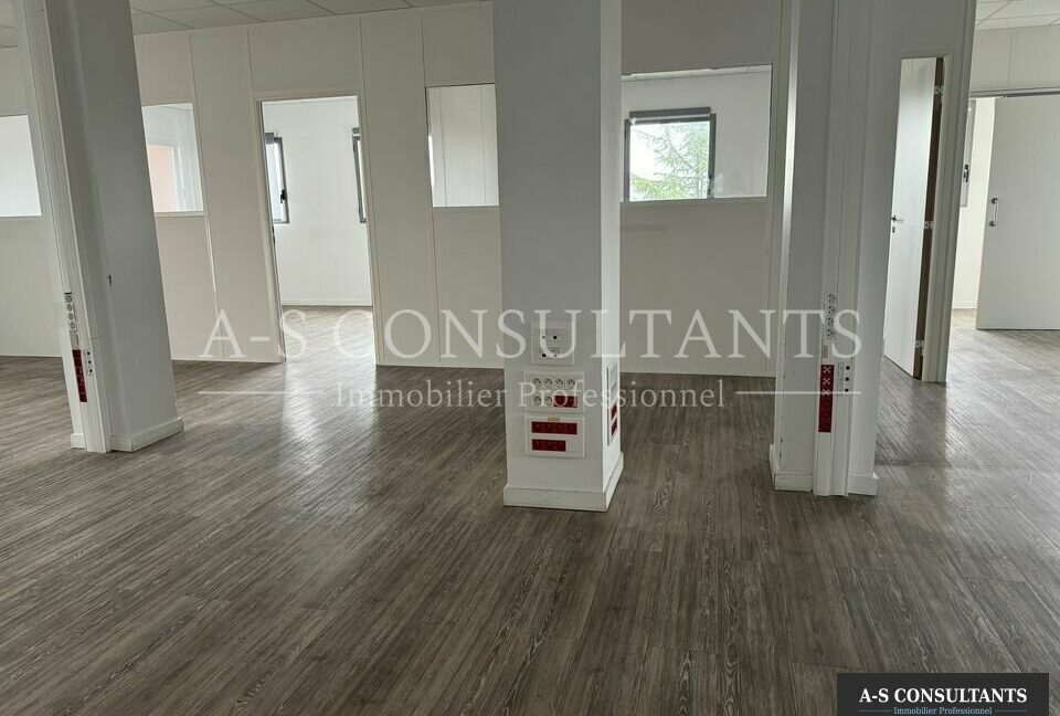 BUREAUX LOCATION BAGNOLS SUR CEZE 031519999_30_0015_6.jpg