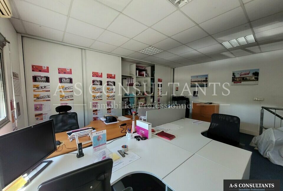 BUREAUX LOCATION CHANAS 793801075_38_0278_2.jpg